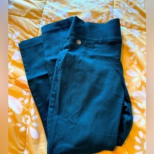 Maurice’s business leggings